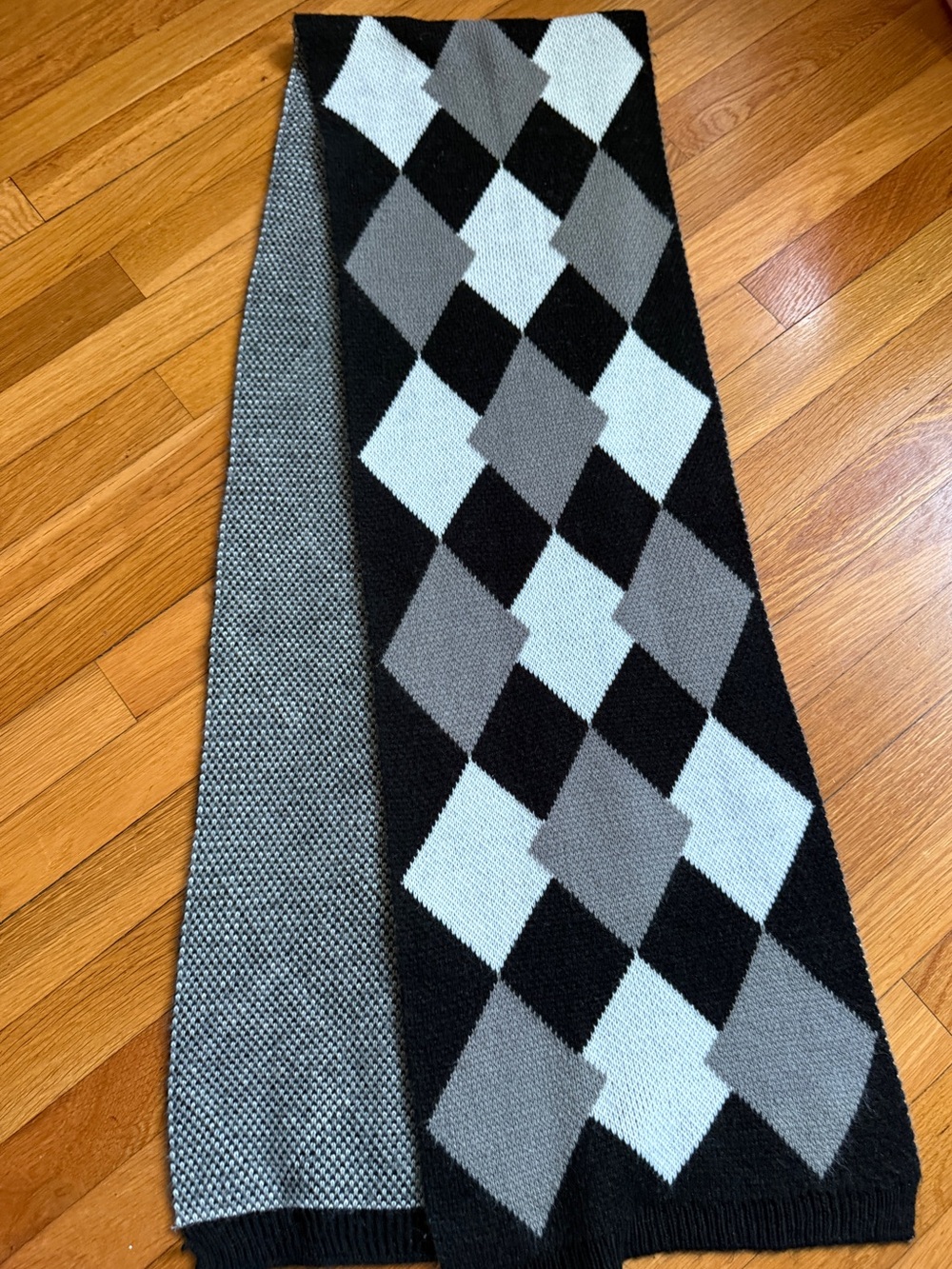 Men’s checkered fall winter scarf